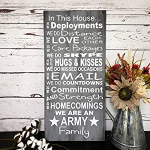 Army Military Family Sign in This House We Do Sign Soldier Homecoming Military Wife Gift Rustic Decor Army Bedroom Wood Sign with Sayings Home Decor Plaque Sign